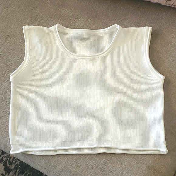 NWOT DAZY Crop Top cream s/m - Picture 1 of 4